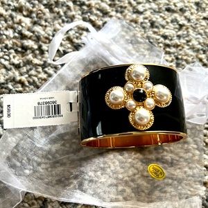 This beautiful bracelet from express is perfect for a night out,or for work! Nwt